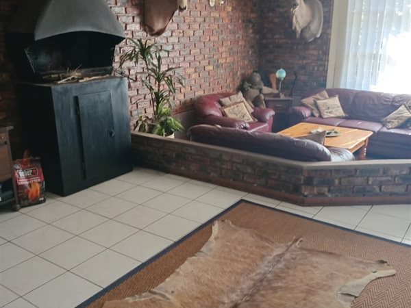 3 Bedroom House 3 Bedroom House