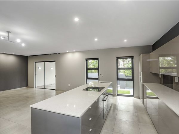3 Bedroom Duplex 3 Bedroom Duplex
