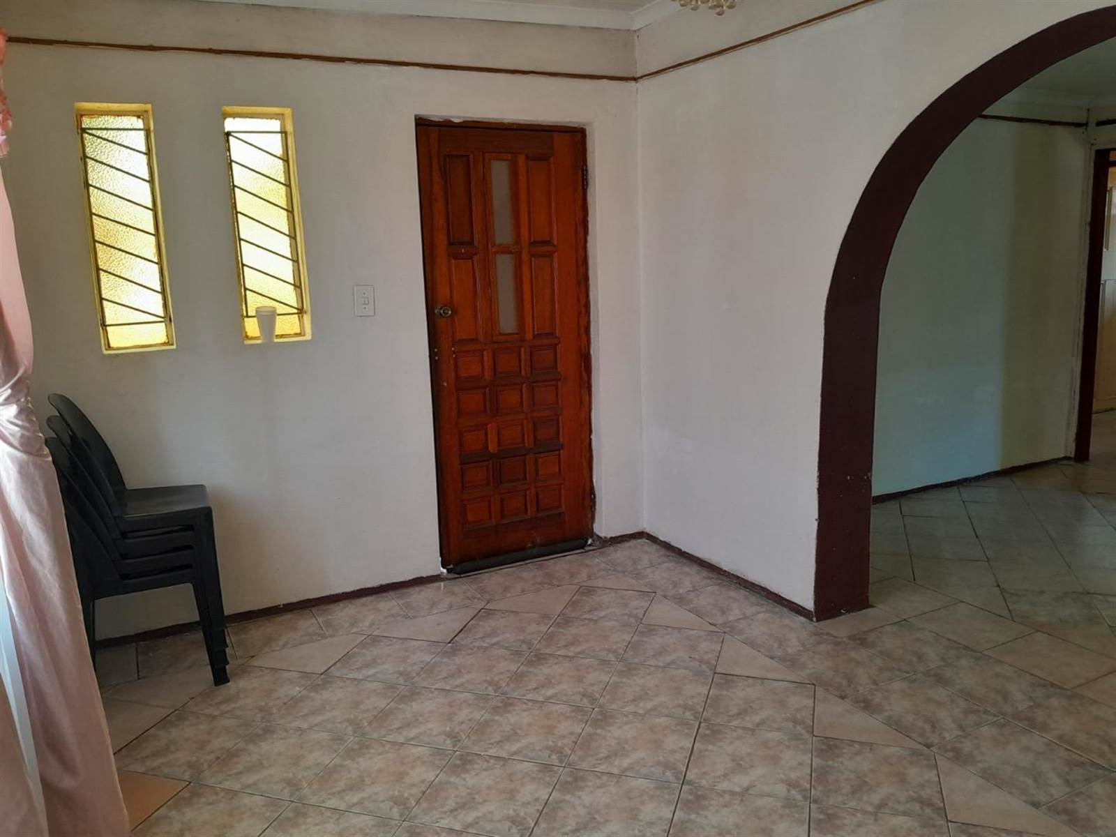 2 Bed House in Temba photo number 11
