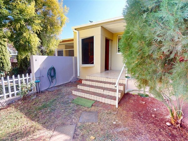 2 Bedroom Flat
