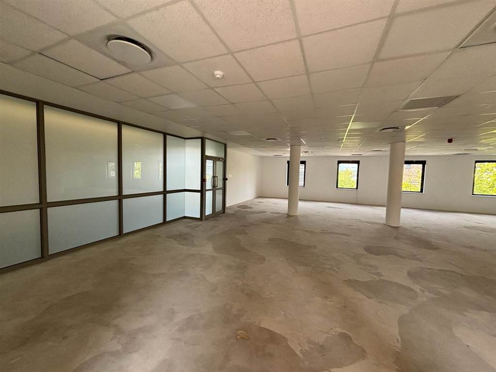 243  m² Commercial space in Melrose Arch photo number 15