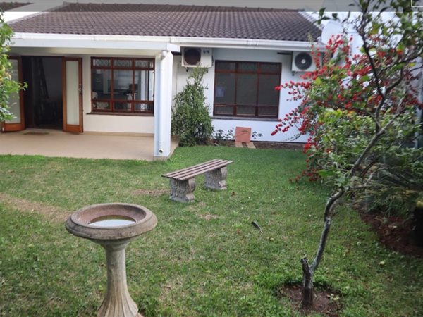 2 Bed Townhouse in Durban North