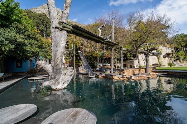 6 Bed House in Hout Bay and surrounds photo number 9