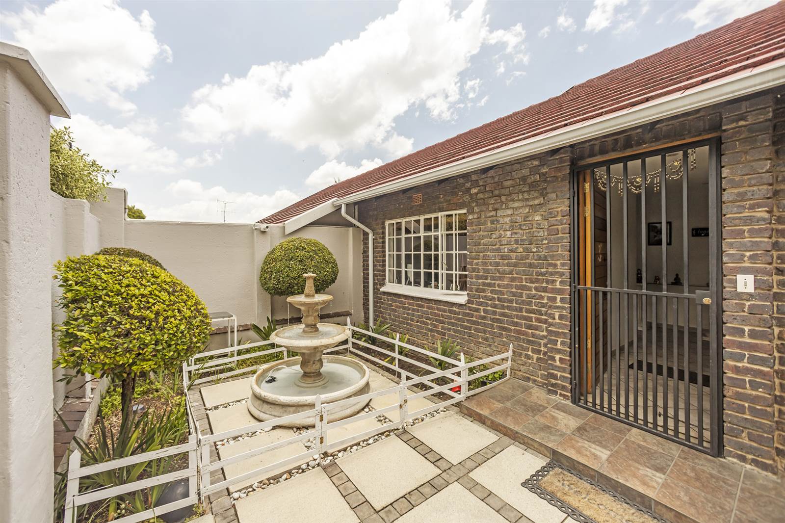 3 Bed House in Bryanston photo number 29