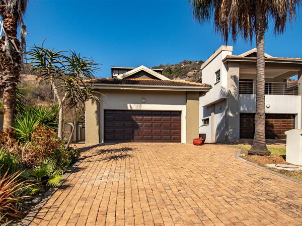 3 Bedroom House 3 Bedroom House