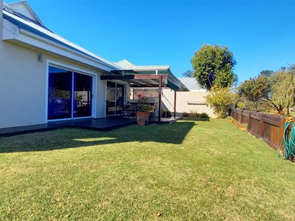 4 Bedroom Townhouse 4 Bedroom Townhouse