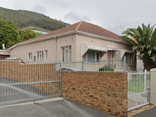 3 Bed House in Sea Point