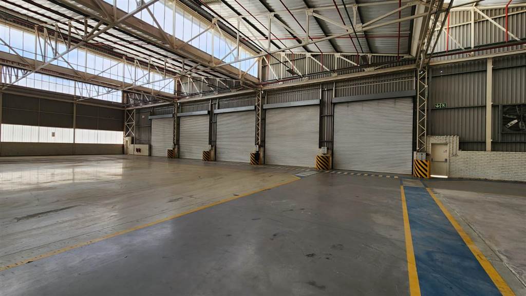 30000  m² Industrial space in Rosslyn photo number 18