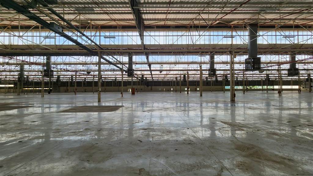 30000  m² Industrial space in Rosslyn photo number 19