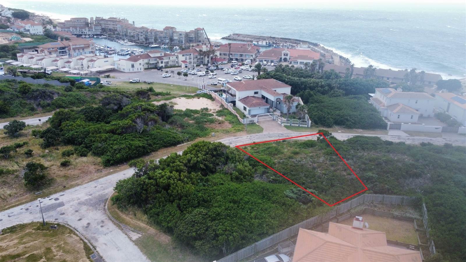 612 m² Land available in St Francis Bay photo number 6