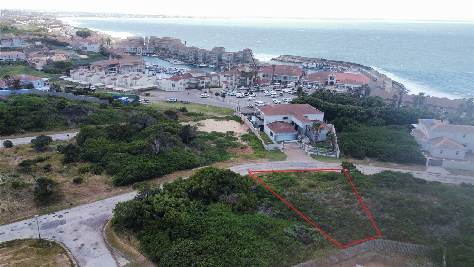 612 m² Land available in St Francis Bay photo number 7