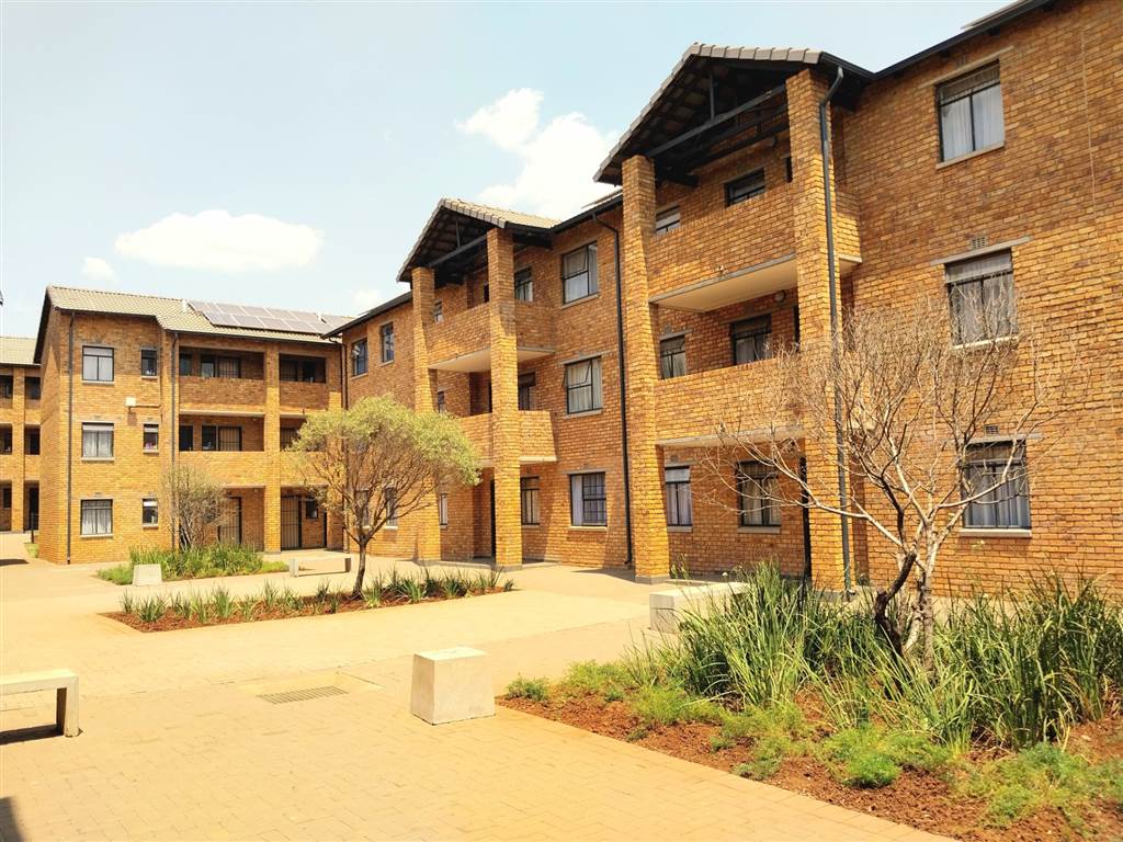 2 Bed Apartment for sale in Kibler Park | T4120637 | Private Property