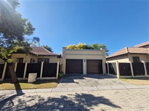 Townhouse in Broadacres