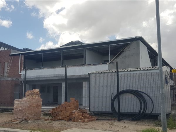408  m² Industrial space in Bellville Central