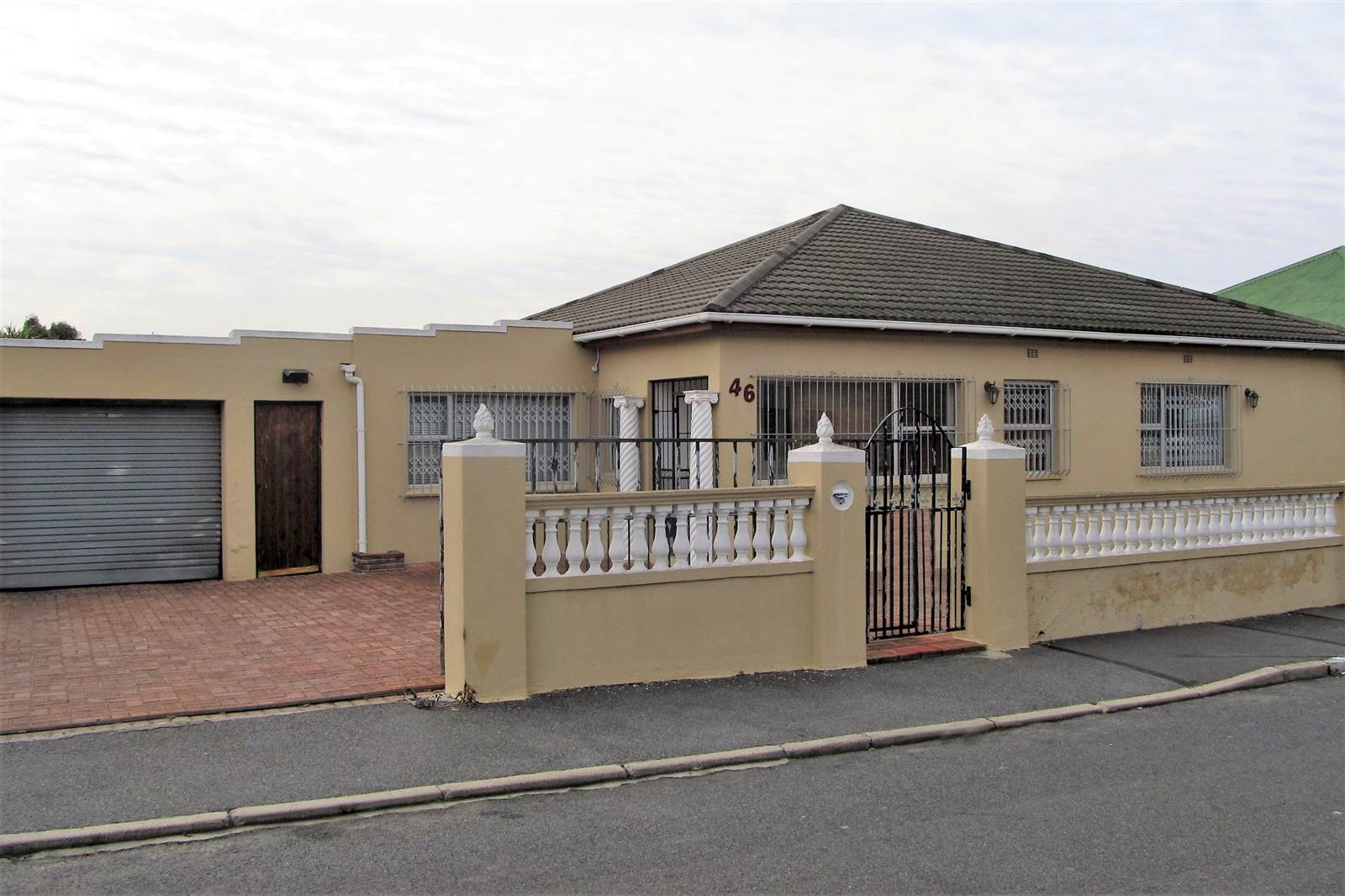 4 Bed House in Glenlily photo number 1