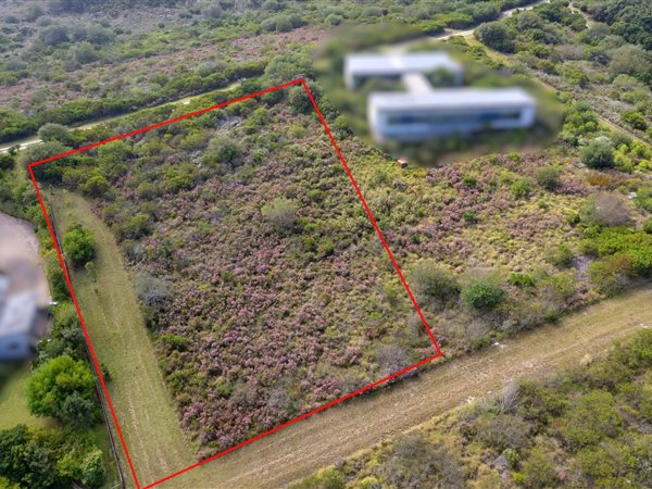 4 138 m² Land 4 138 m² Land