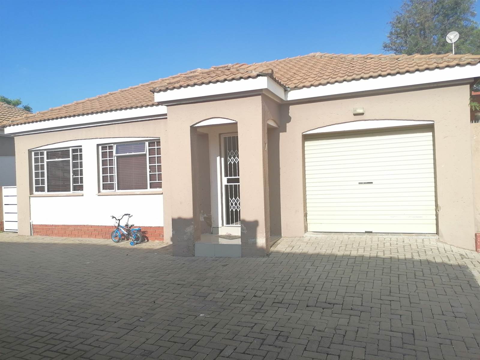 3.5 Bed House in Polokwane Central photo number 1