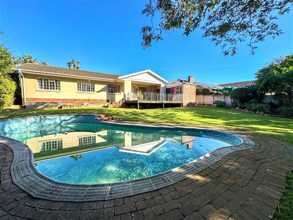 5 Bedroom House