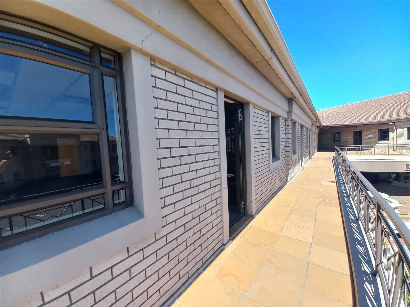 204  m² Commercial space in Milnerton photo number 20