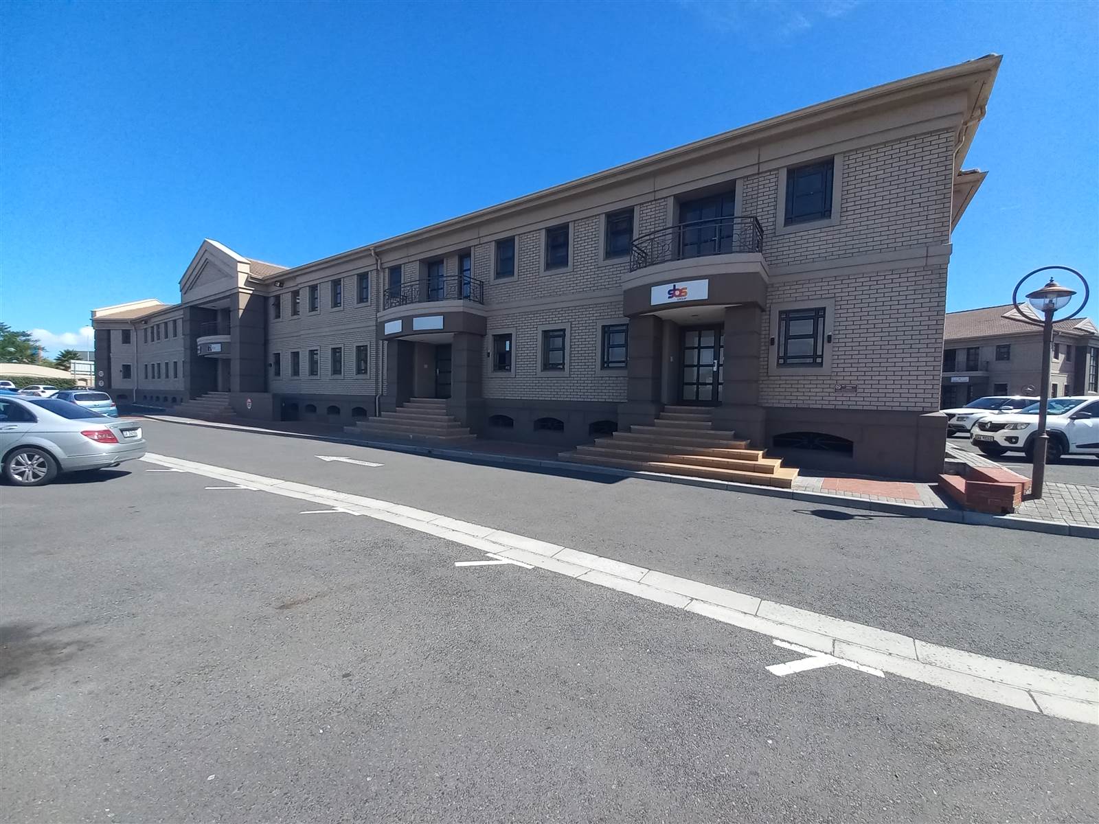 204  m² Commercial space in Milnerton photo number 3