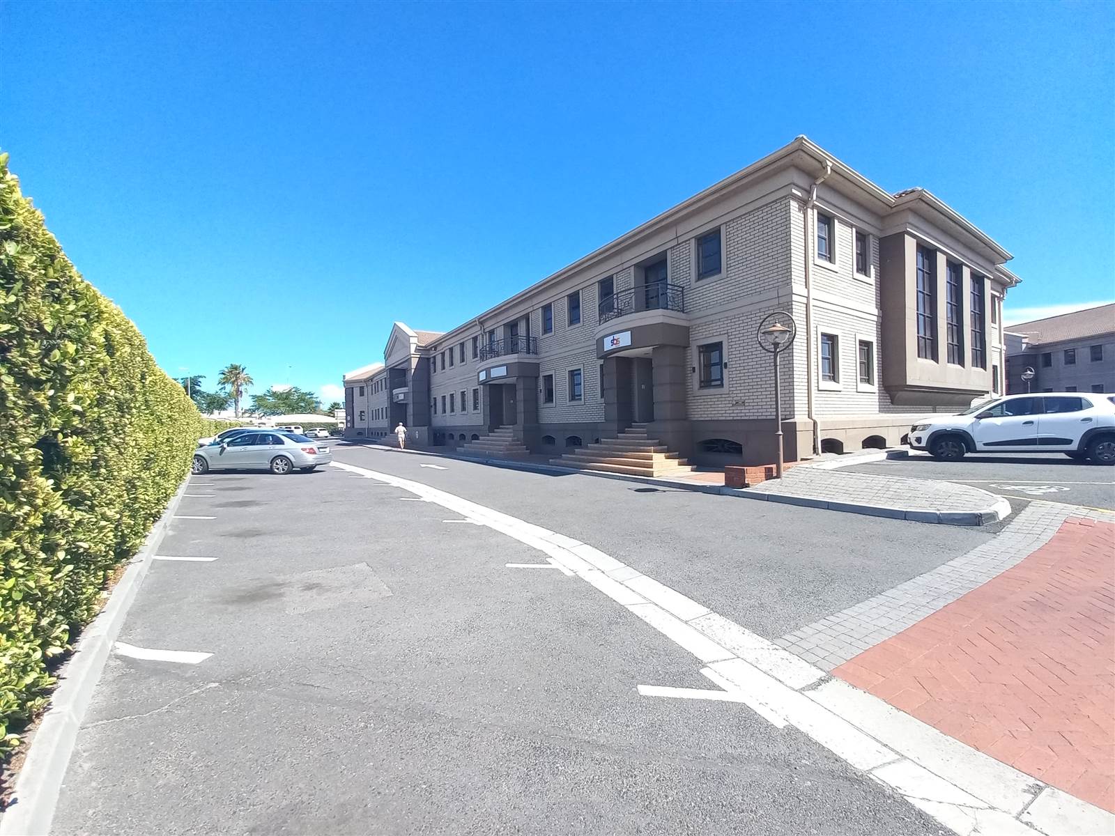 204  m² Commercial space in Milnerton photo number 6