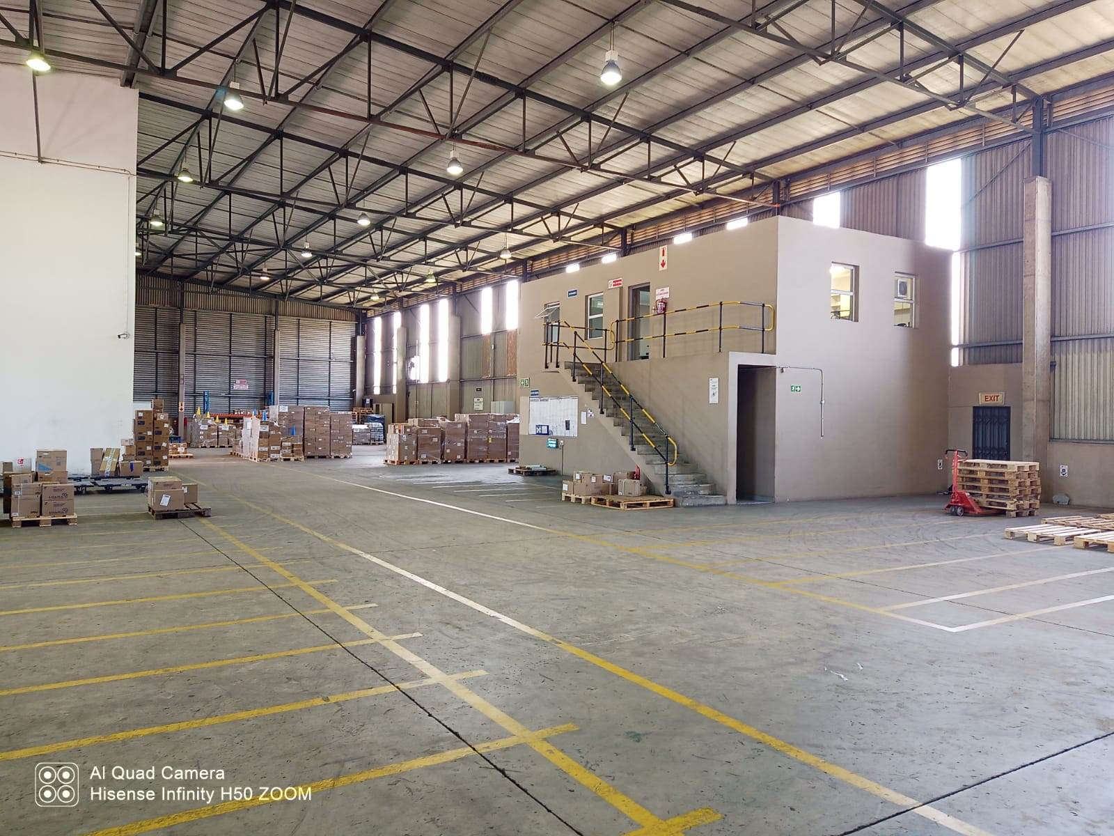 2264.6  m² Industrial space in Riverhorse Valley photo number 4