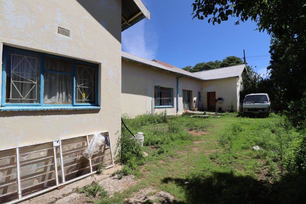 3 Bed House in Theunissen photo number 13