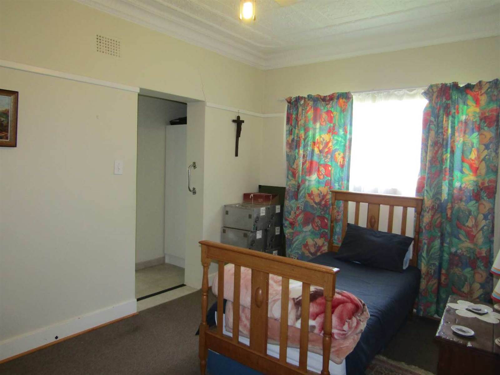 3 Bed House in Sydenham photo number 19