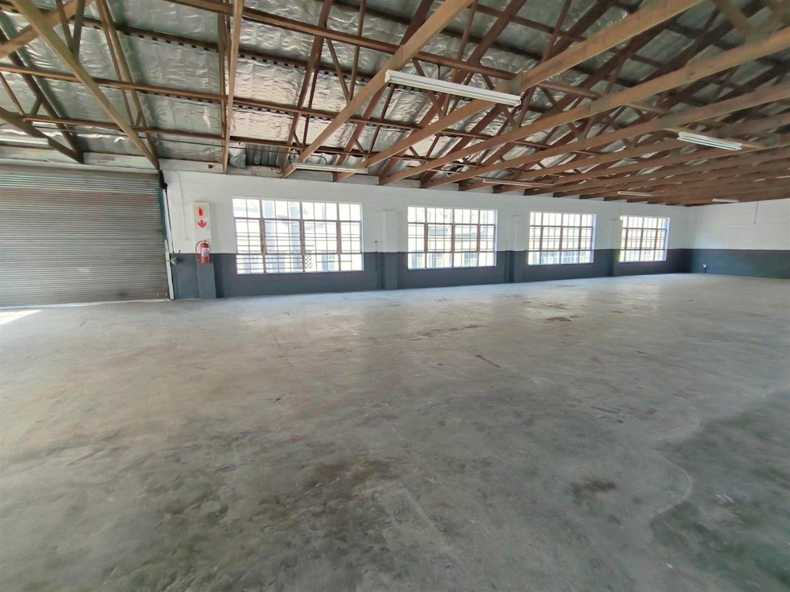 442  m² Industrial space in New Germany photo number 8