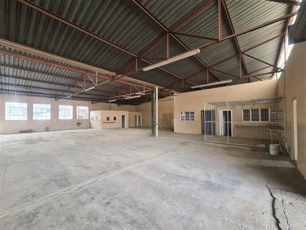 1 126  m² Industrial space