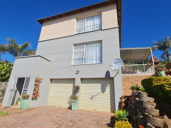 3 Bedroom House 3 Bedroom House