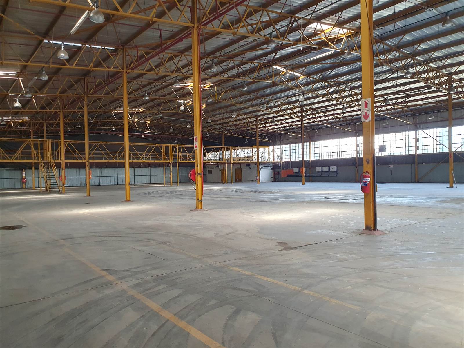 13500  m² Industrial space in Alrode photo number 13