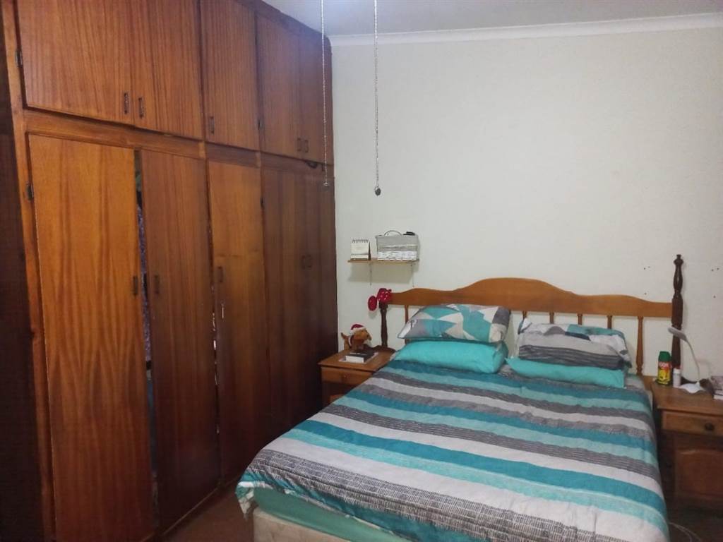 3 Bed House in Harrismith photo number 5