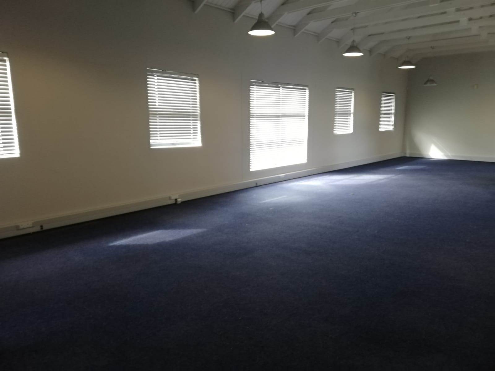 118.51  m² Office Space in Parow Central photo number 13