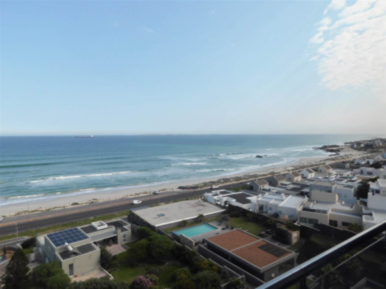 1 Bed Apartment in Blouberg photo number 3