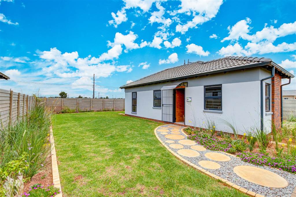 3 Bedroom House 3 Bedroom House