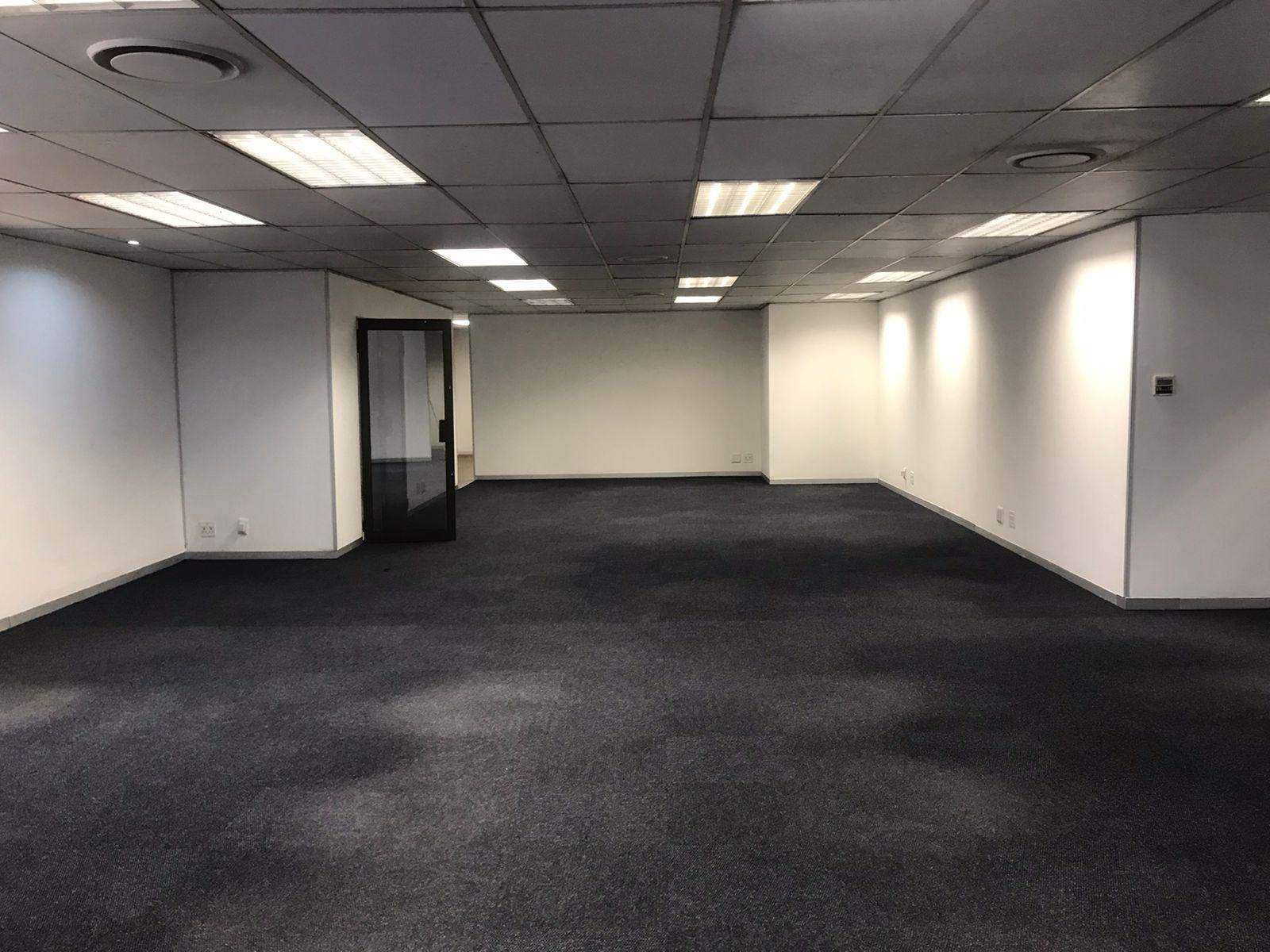 378  m² Commercial space in Hurlingham photo number 20