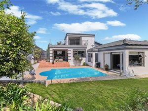 3 Bed House in Maroeladal
