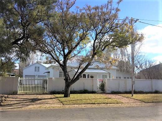 4 Bed House in Marquard photo number 2