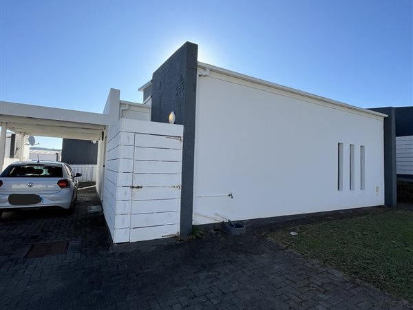 2 Bedroom Townhouse 2 Bedroom Townhouse