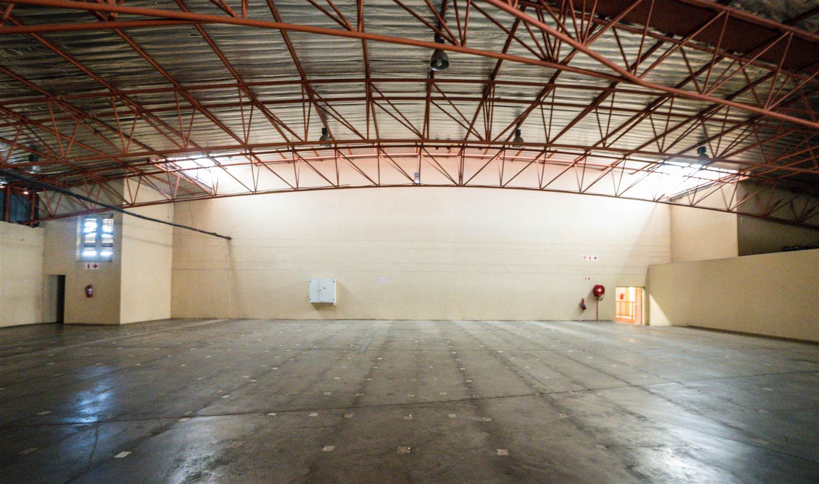 2050  m² Industrial space in Nelspruit Central photo number 12