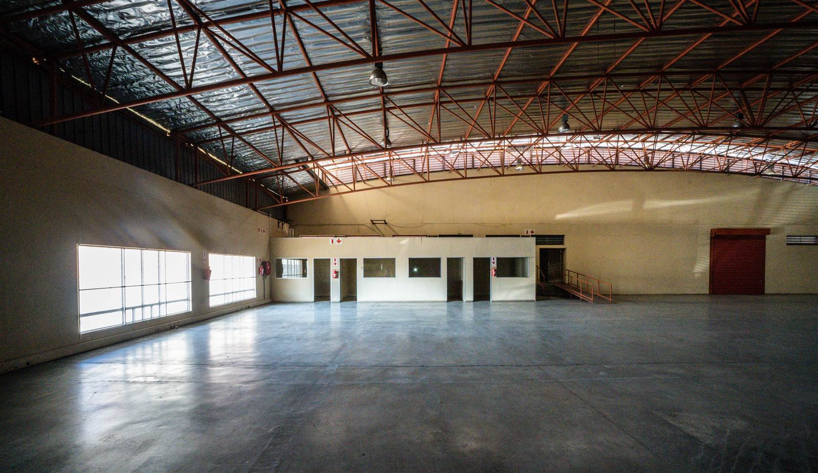 2050  m² Industrial space in Nelspruit Central photo number 6