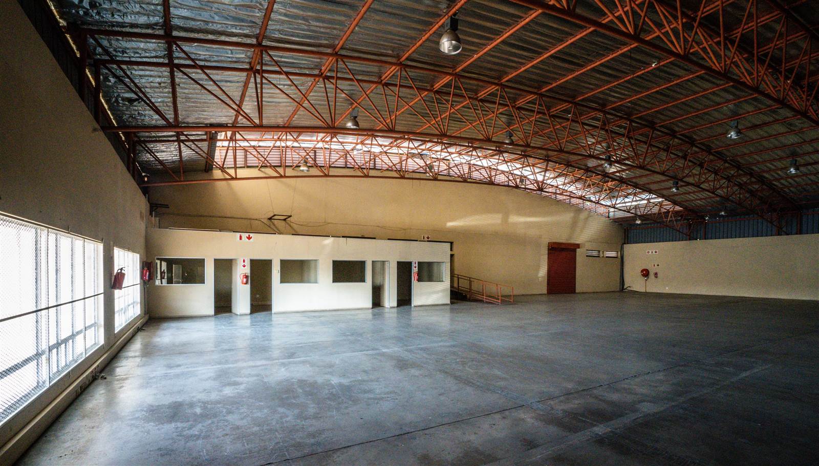 2050  m² Industrial space in Nelspruit Central photo number 7