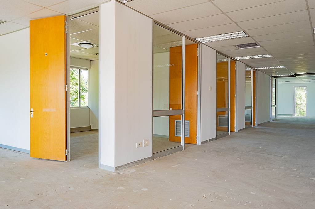 1974  m² Commercial space in Athlone photo number 3