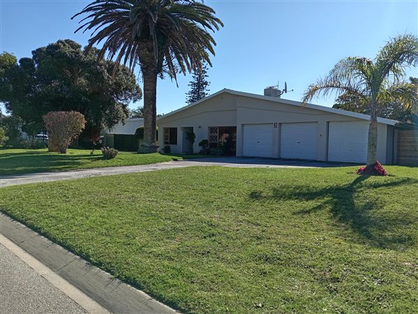3 Bedroom House 3 Bedroom House