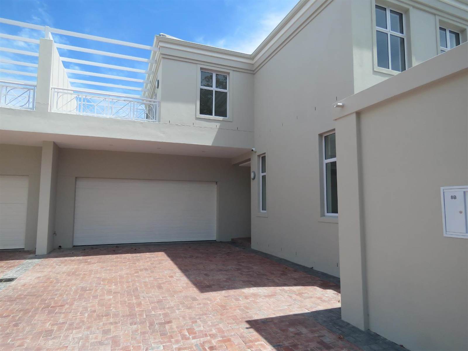 3 Bed House in Rondebosch photo number 14