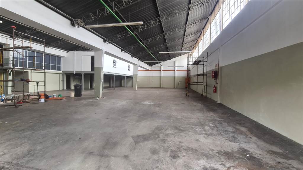800  m² Industrial space in Danville photo number 4