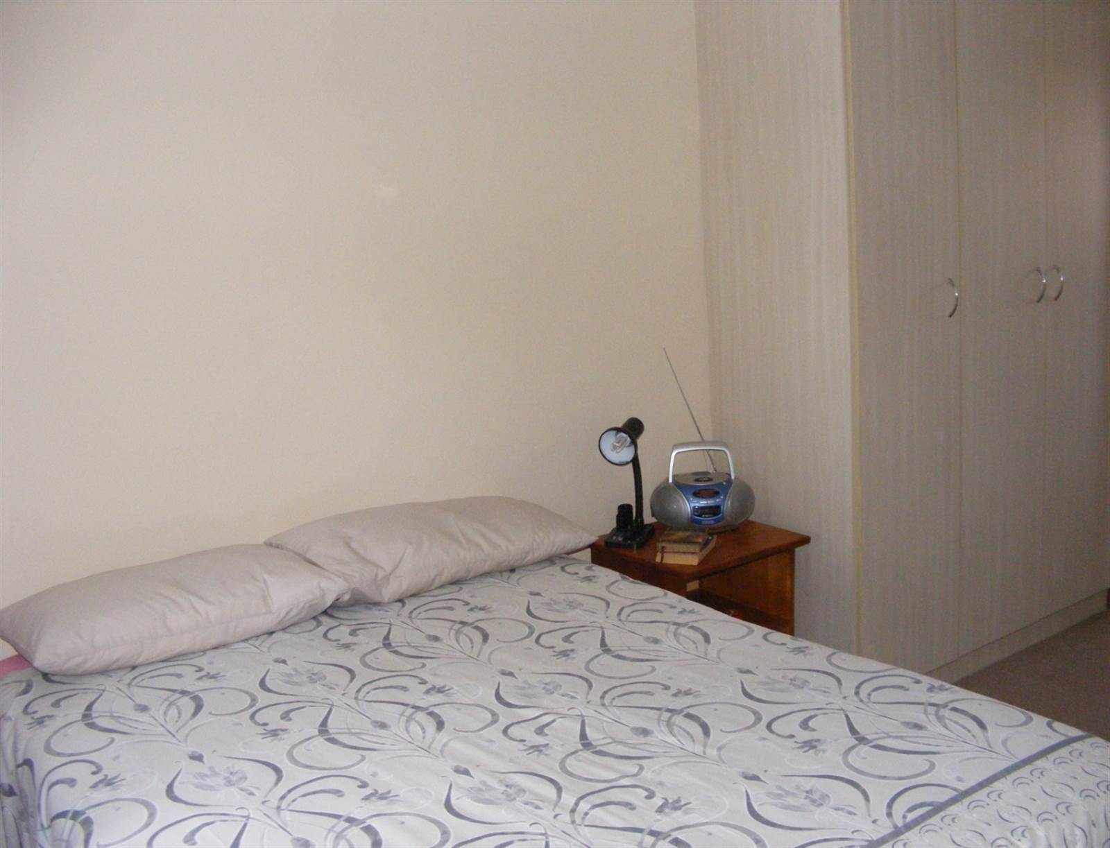 1 Bed Apartment in Lephalale (Ellisras) photo number 10