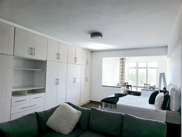 1 Bed Apartment