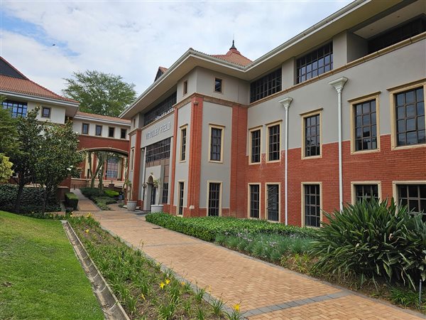 80  m² Office Space in Bryanston